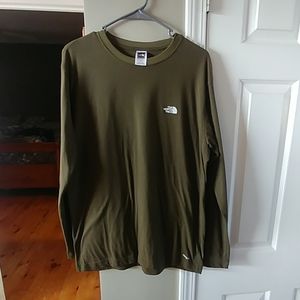 North Face vaporwick long sleeve shirt